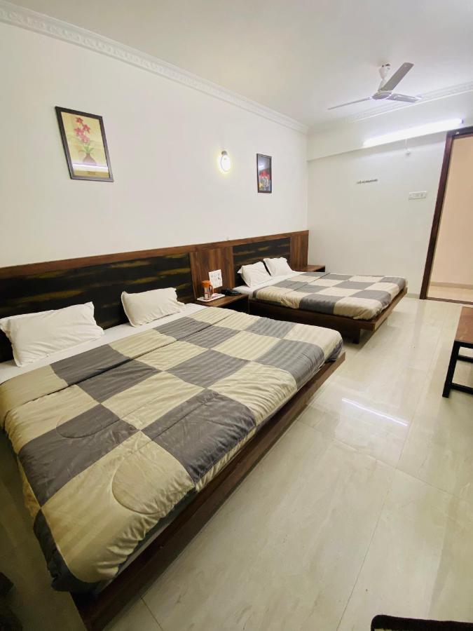 Hotel Sai Ssl Ширді Екстер'єр фото