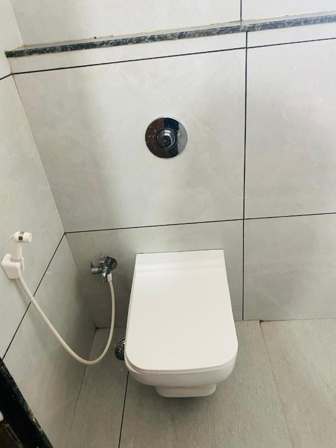 Hotel Sai Ssl Ширді Екстер'єр фото